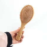Brosse et massage cuir chevelu sensible