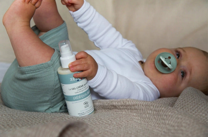 Réjence  Soins bébé naturels pour cajoler sa peau fragile ✓